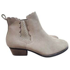 Skechers Women's Taupe Suede Scalloped Chelsea Ankle Boots Memory Foam Size 10